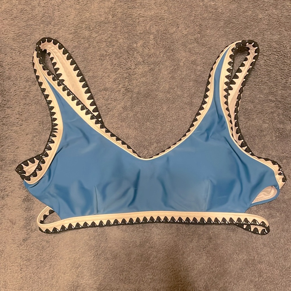 Cupshe bikini top XS